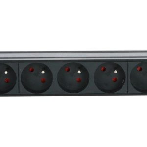19 inch power strip with 9 sockets and pen earth